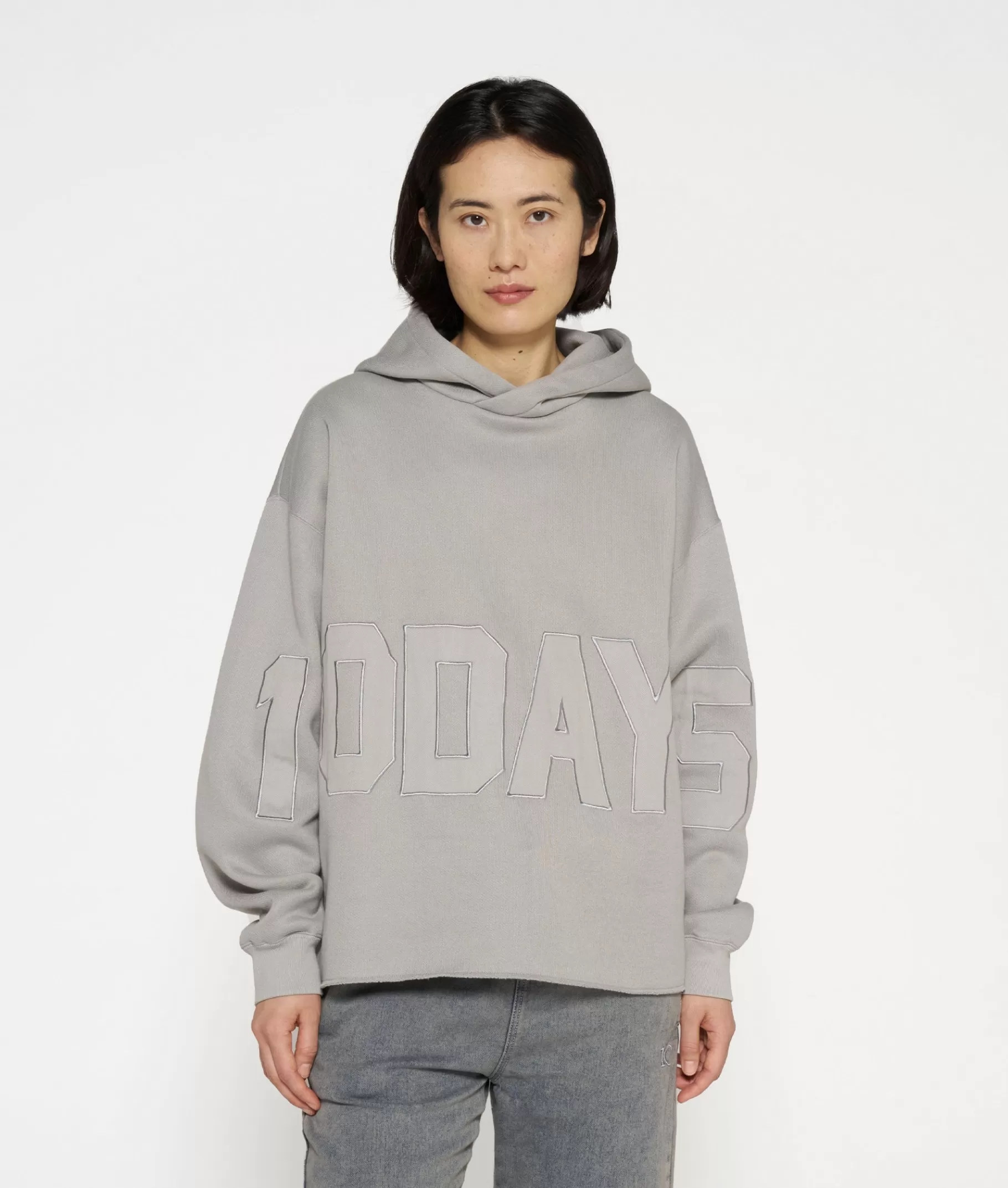 10DAYS statement hoodie logo patch