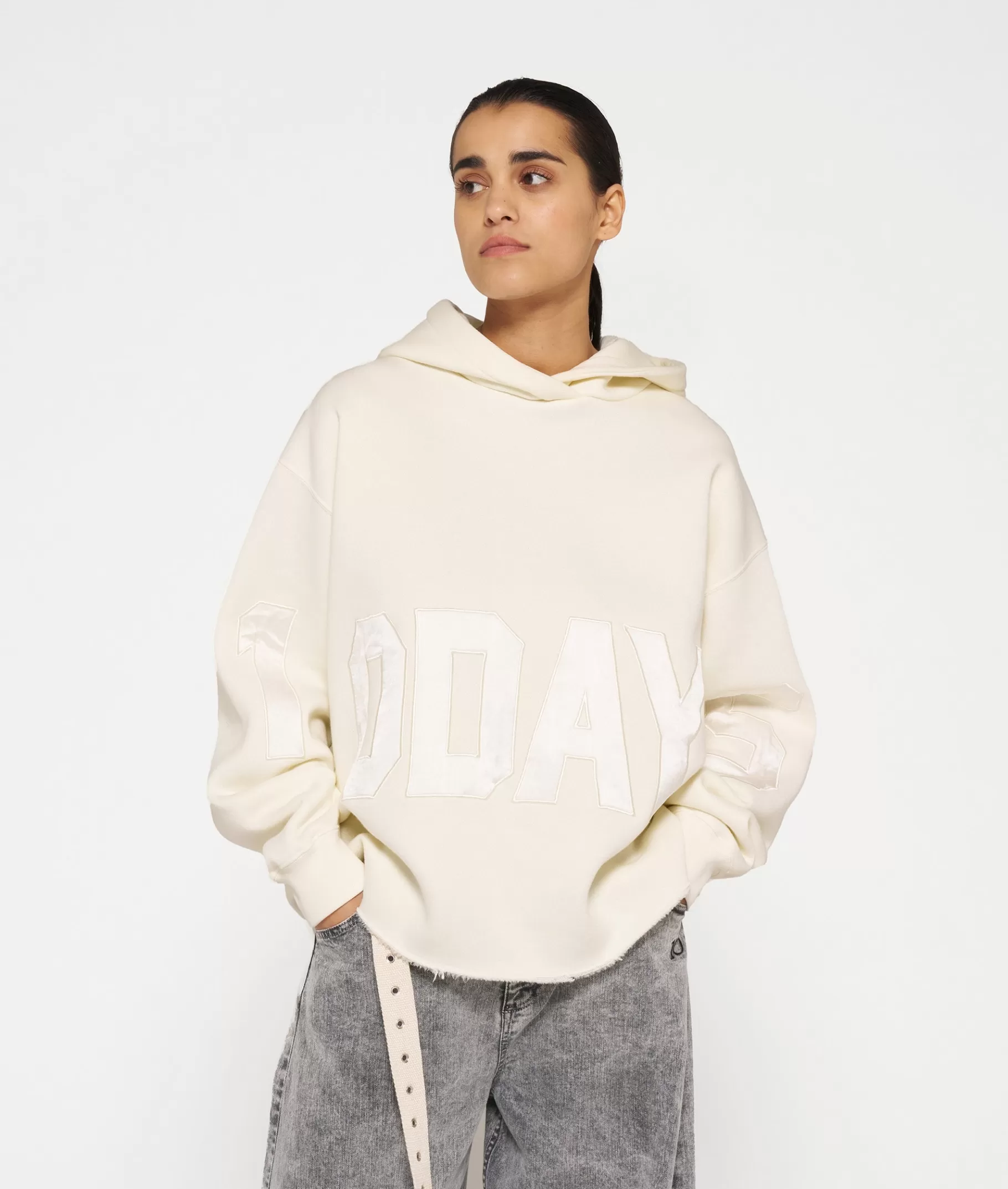 10DAYS statement logo hoodie